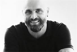 heineken_campaigns_to_close_down_hustle_culture_for_the_holidays_3402