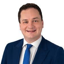 Eli Byrne's Instagram, Twitter & Facebook