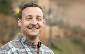 Gail Petry's Instagram, Twitter & Facebook