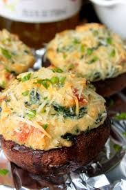 These Crab Stuffed Mushrooms Are Filled With An Easy Cream Cheese Crab And Spinach Filling Ps There Are No Breadcr Seafood Recipes Appetizer Recipes Recipes