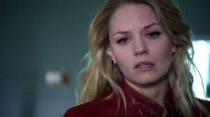 Once Upon A Time' 1.22: Season 1 Finale “A Land Without Magic” or “Holding  Out For A Hero”