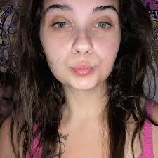 Maxine Embry's Instagram, Twitter & Facebook