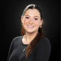 Amy Marett's Instagram, Twitter & Facebook