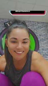 Marisa Jansen's Instagram, Twitter & Facebook