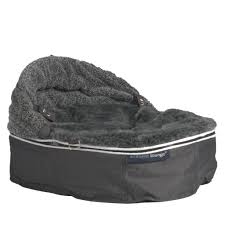All our cat beds are made for serious comfort for those of the feline persuasion with more features that kitties are crazy about. Nz Pet Beds Designer Cat Beds Auckland Luxury Hooded Cat Bed By Ambient Lounge Cats Kittens