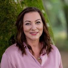 Darcy Jewell's Instagram, Twitter & Facebook