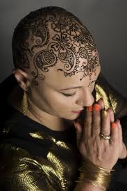 7 Stunning Portraits Of Women With Alopecia Redefine Femininity Hair Tattoos Heal Hair Mastectomy Tattoo