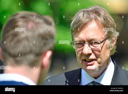 Gary streeter mp hi-res stock photography and images