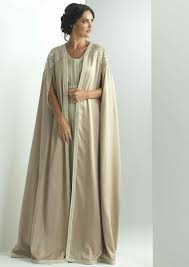 Caftan elegant brodé...so beautiful! Very regal! | Moroccan dress, Moroccan  fashion, Caftan dress