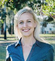 Phoebe Simpson's Instagram, Twitter & Facebook