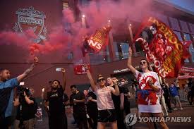 30년 만의 첫 epl 우승을 눈앞에 둔 상태에서 리그가 중단됐다. ë¦¬ë²„í'€ 30ë…„ ë§Œì— Epl ìš°ìŠ¹ í•œ í'€ì—ˆë‹¤ ë§¨ì‹œí‹° ì²¼ì‹œì— ëœë¯¸ ì—°í•©ë‰´ìŠ¤