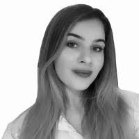 Danielle Scott's Instagram, Twitter & Facebook