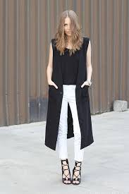 50 Cute New Ways To Wear Black And White Black Vest Outfit Vest Outfits For Women Vest Outfits