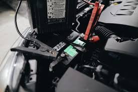 Check spelling or type a new query. 6 Dead Giveaways That Your Car Battery Life Is Coming To An End Did You Know Cars