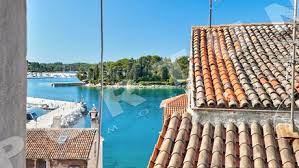 23 appartamenti in vendita da privati a rovigo, trova l'immobile più adatto alle tue esigenze. Immobili In Istria Rovigno Appartamenti Con Vista Mare