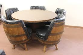In this tutorial i will walk you through the process of building a whiskey barrel coffee table. Vintage Bourbon Whiskey Barrel Table With Five Leather Chairs 420050838