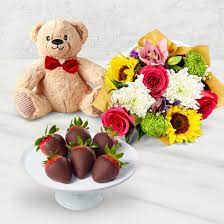 Shari's has the best selection of strawberry gifts dipped in gourmet chocolates. Edible Arrangements Fruit Baskets Flowers Chocolate Covered Strawberries Gift Box
