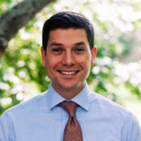 Последние твиты от michael martinez (@mikemartinezdc). Michael Martinez Associate Dean Of Students New York University Abu Dhabi Linkedin