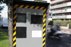 A quel hauteur flash un radar. Comment Choisir Un Radar De Vitesse Guide Complet Hellopro