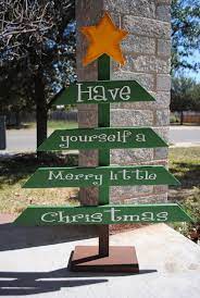 Diy wood christmas gingerbread cheap diy outdoor christmas decorations like the one shown in the image will not put a big dent on your pocket plus these will add an instant festive. 20 Diy Outdoor Christmas Decorations Ideas 2014