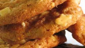 Mix well mashed banana, egg, melted butter and vanila extract with whisker in another bowl. Butterscotch Spice Cookies Spice Cookies Macadamia Nut Cookies Recipe Spice Cookie Recipes