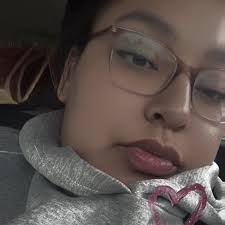 Can someone bring baby blankets washed in baby detergent to Victoria  hospital?