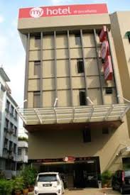 My hotel at kl sentral là khách sạn dành cho gia đình cung cấp tv màn hình phẳng và điều hòa nhiệt độ và thật dễ dàng kết nối trong suốt thời gian ở đây vì wifi miễn phí được cung cấp cho khách. My Hotel Sentral 2 I Kuala Lumpur Malaysia Lets Book Hotel
