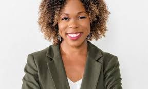 Katy George's Instagram, Twitter & Facebook