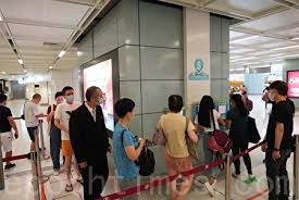 首两期共4000元能在11月30日或之前用完，便可以在12月16日获发第3期的1000元 （2）wechat pay hk、alipayhk支付宝香港、tap & go拍住赏会分2期，第一期可以领2000块，第二期可以领3000块，而且可以合并使用。 5、消费券有效期： R7mgwxnhduazym