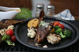 Lala masak sos tiram menu kegemaran keluarga di hidangan makan tengah hari, inilah resepinya. Resepi Lamb Chop Masam Manis Resepi Merory Sedap Betul