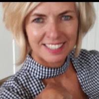 300+ perfiles de «Ylse»