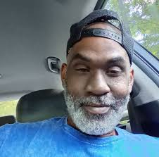 Wide skate boots for duck feet?