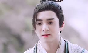 Tài tử 22 tuổi tự nhận yếu ớt, ấu trĩ khi đóng Trương Vô Kỵ