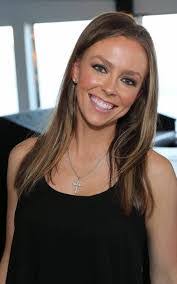 Julia Treadway's Instagram, Twitter & Facebook