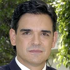 Oscar Corbella's Instagram, Twitter & Facebook