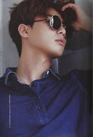 Loraine Castro (lorieeeelay)