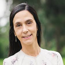 Emily Ashmore's Instagram, Twitter & Facebook