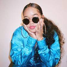 Maybe you would like to learn more about one of these? Singer H E R S Mother Surprises Her With This For Her Birthday Iconic Women Celebrities Female Singer