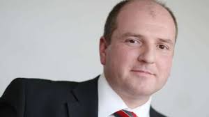 Neuer Chef kämpft gegen das Defizit