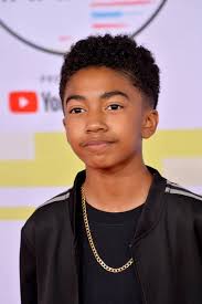 Seth Carr — Stock Editorial Photo © Featureflash #277981128