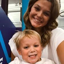 Laney Williams's Instagram, Twitter & Facebook