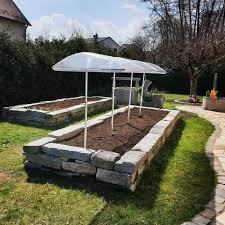 Testbericht Und Montageanleitung Uber Das Beckmann Schutzdach Fur Pflanzen Abenteuer Im Garten Pflanzen Kaufen Schutzdach Gartengestaltung