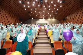 Hari jururawat sabar adalah pengorbanan paling besar. Official Portal University Malaya Medical Centre