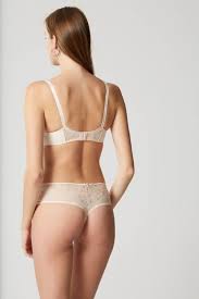 Jamilla is now represented by nathalie models(paris) height: Jamilla Hoogenboom Maison Lejaby Famousfix Com Post