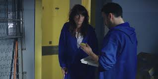 Plus belle la vie épisode 3936 en avance lundi 25 novembre 2019 saison 16. Plus Belle La Vie Photos Resumes Des Episodes Du Lundi 21 Au Vendredi 25 Decembre 2020 Sur France 3 Toutelatele