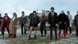 Touché par un deuil, le professeur tente une esquive aussi audacieuse que dangereuse. La Casa De Papel La Date De Sortie De La Saison 4 Devoilee