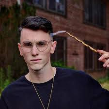 Harry Slaughter's Instagram, Twitter & Facebook