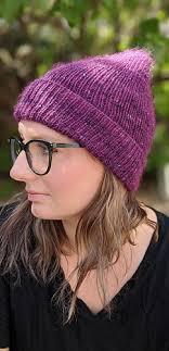 Ravelry: Hellebore pattern by Karla Rae