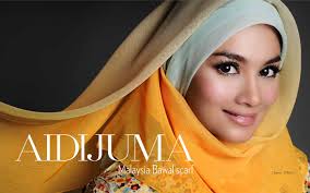 Menerusi laporan yang disiarkan, putera berusia 38 tahun itu mangkat pada jam. Biodata Datin Norjuma Pengasas Tudung Bawal Popular Aidijuma Azhan Co