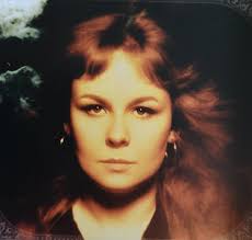 Sharon O'Neill created songs that a generation in New Zealand will never  forget but the singer disappeared from view after her 1983 hit 'Maxine'.  She loved working with CBS Records in New